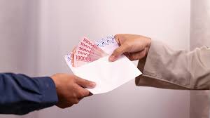 remunerasi dewan komisaris dan direksi